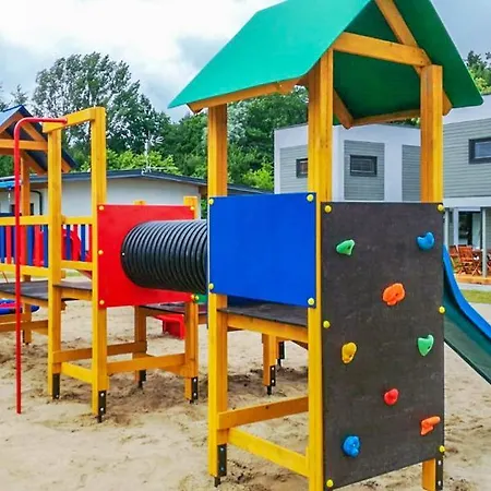 Holiday home Osrodek Wypoczynkowy Akwamaryn *