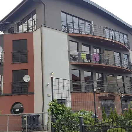 Apartment Z Basenem Do 8 Miejsc Noclegowych