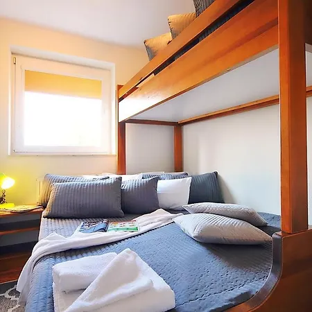 Plaza Apartment