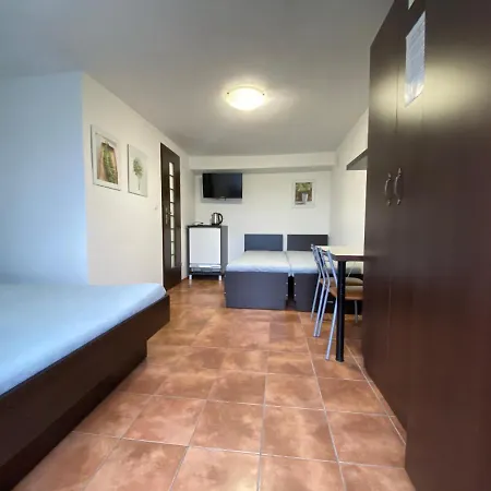 Trzynastka Homestay *