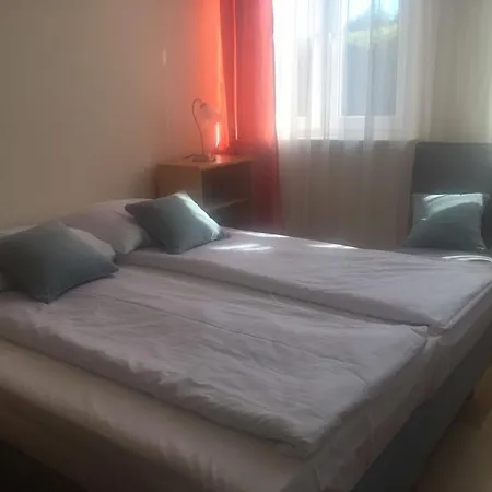 Kwatera prywatna Pod Jabłonią