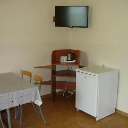 Wakacyjna Wioska Wczasy Rodzinne * Ustronie Morskie