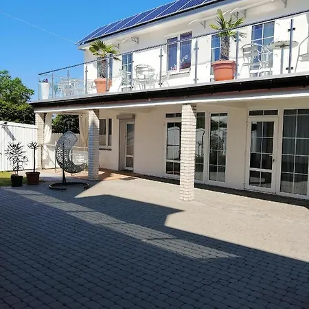 Apartament Al Mare-villa Z Klimatyzacja *