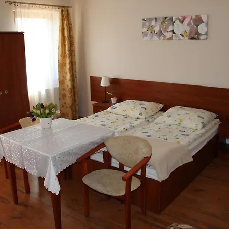 Błękitna Laguna Nocleg ze śniadaniem Ustronie Morskie