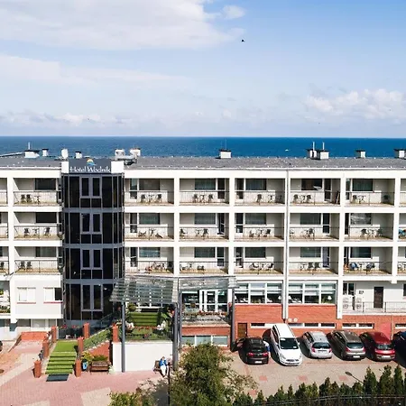 Wodnik Centrum Zdrowia I Rehabilitacji Hotel 3*