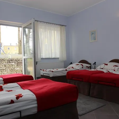 Noclegi-bajka Bed & Breakfast Ustronie Morskie