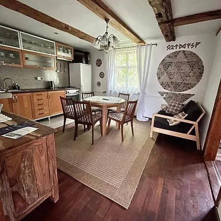 Oaza Pod Strzecha Klimatyczny Dom Z 3 Sypialniami Na Wylacznosc Z Kominkiem I Duzym Ogrodem Apartment *