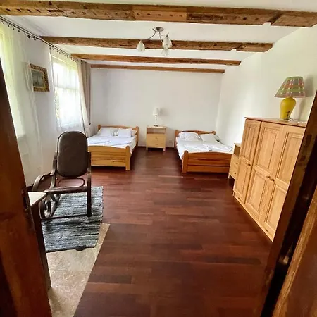 Apartment Oaza Pod Strzecha Klimatyczny Dom Z 3 Sypialniami Na Wylacznosc Z Kominkiem I Duzym Ogrodem *