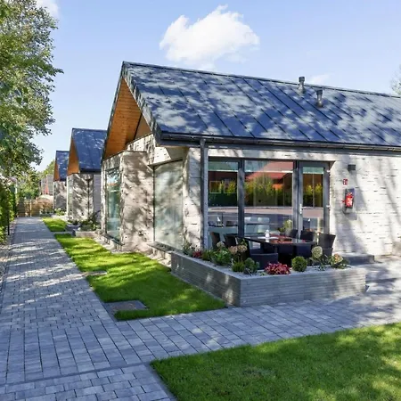 Year-round Houses, * Ustronie Morskie