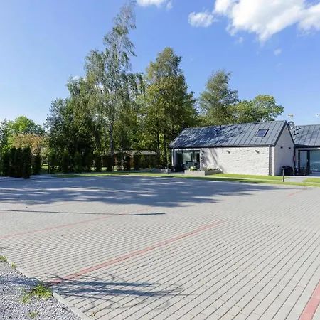 Holiday home Year-round Houses, *