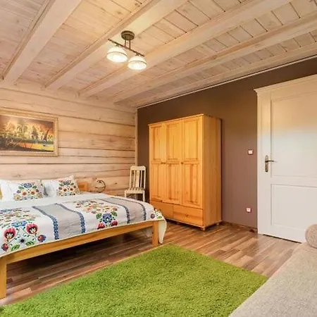 Comfortable Terraced House,