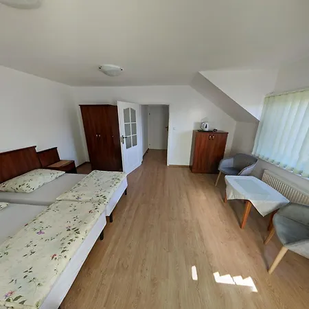 Homestay Goscinne - Lesna 8 Ustronie Morskie