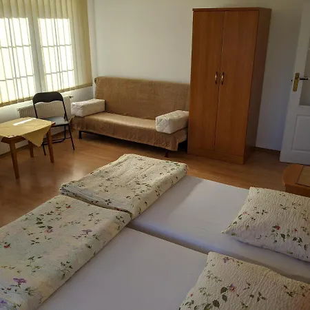 Homestay Goscinne - Lesna 8