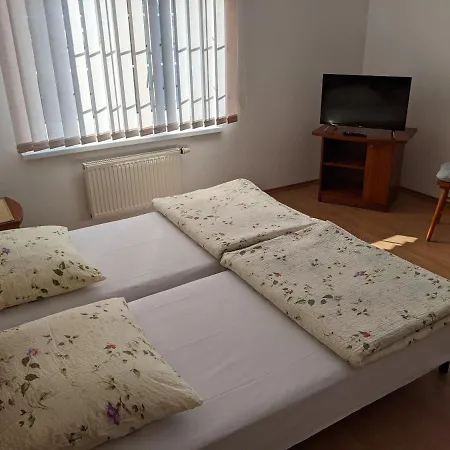 Kwatera prywatna Gościnne - Leśna 8