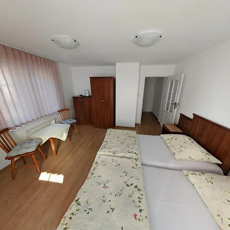 Goscinne - Lesna 8 Homestay