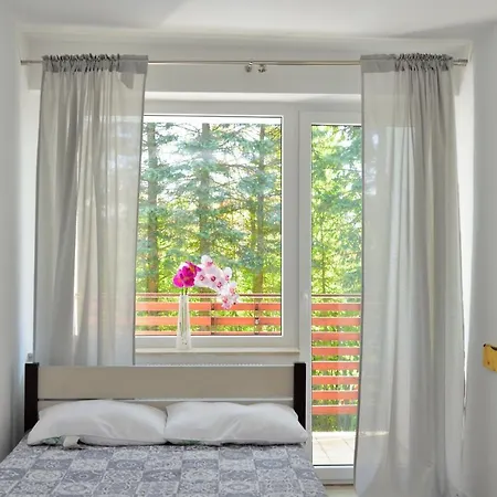 Bed & Breakfast Blekitne Tarasy *