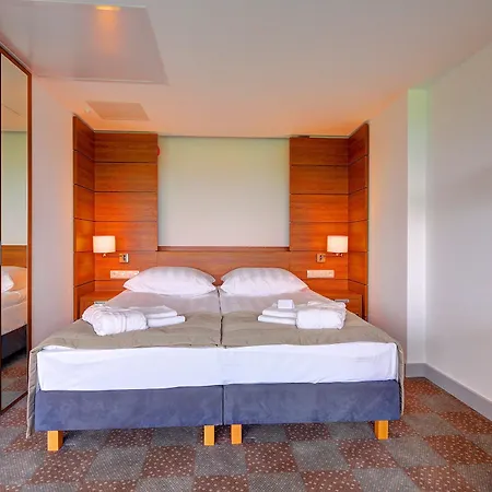 Hotel Skal Medi & Ustronie Morskie
