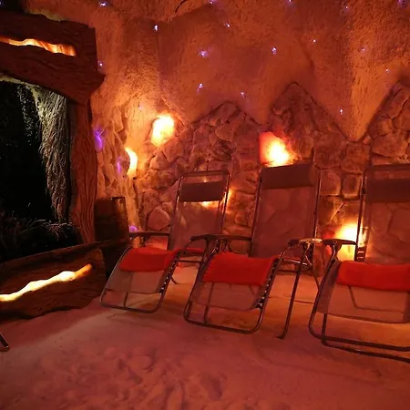 Hotel Skal Medi & 4*