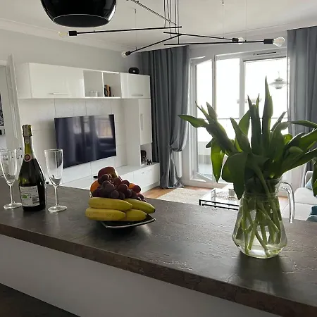 Celebryta - Apartament Apartment Ustronie Morskie