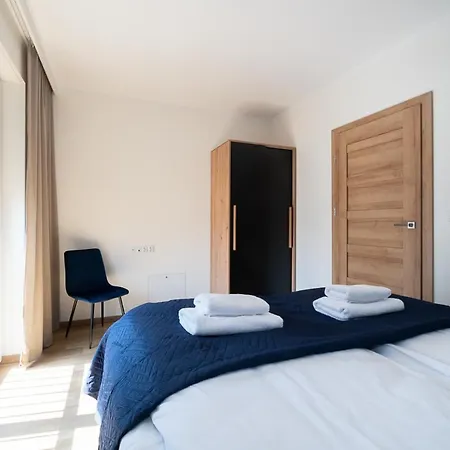 Sunkrab Apartment *