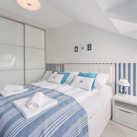 Ustronie 20 M Do Plazy Aparthotel *
