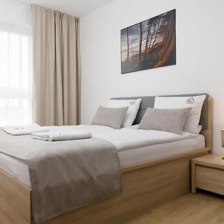 4m Apartment