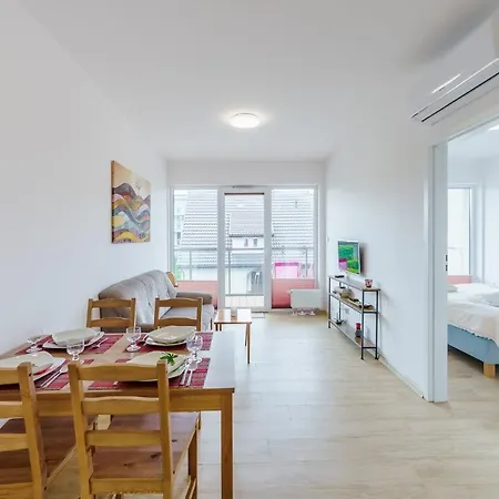 Ustronie 20 M Do Plazy Aparthotel