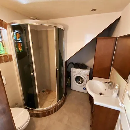 Oaza Pod Strzecha Klimatyczny Dom Z 3 Sypialniami Na Wylacznosc Z Kominkiem I Duzym Ogrodem Apartment *