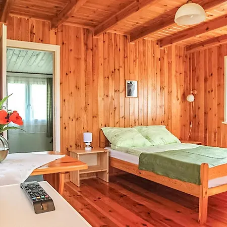 Awesome In With Kitchenette Holiday home Ustronie Morskie