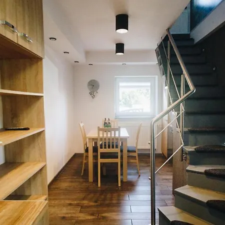 Pod Brzozami Targowa Apartment