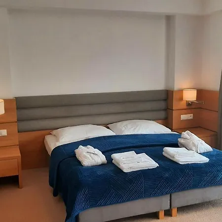 Skal Medi & Hotel 4*