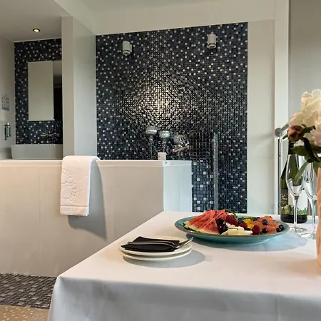 Skal Medi & Hotel 4*