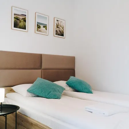 Pod Brzozami Wiejska Apartment *
