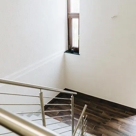 Pod Brzozami Wiejska Apartment