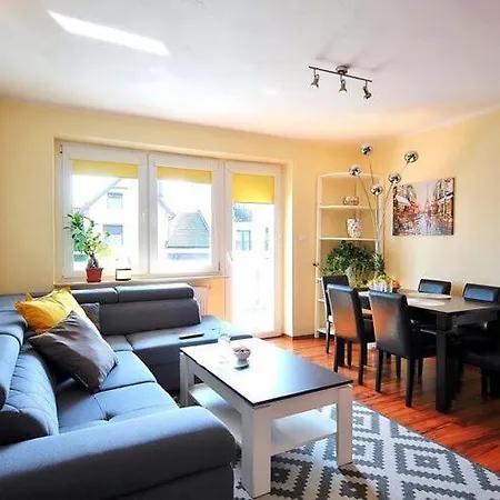 Apartment Comfortable Very Close To Sea, Ustronie *