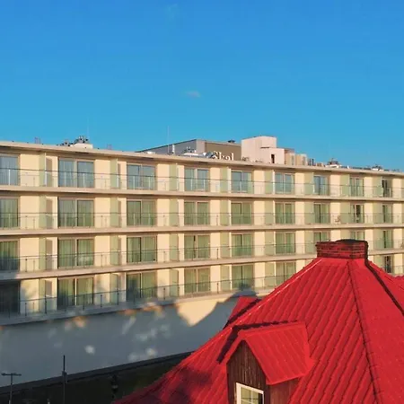Skal Medi & Hotel Ustronie Morskie