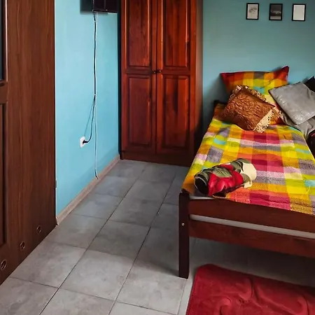 Kolorowa Chata Guest house *