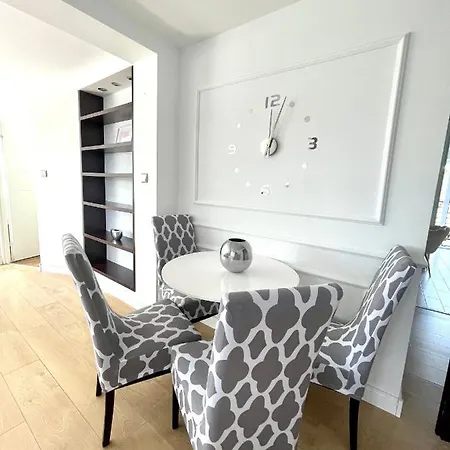 Smart Apartment *