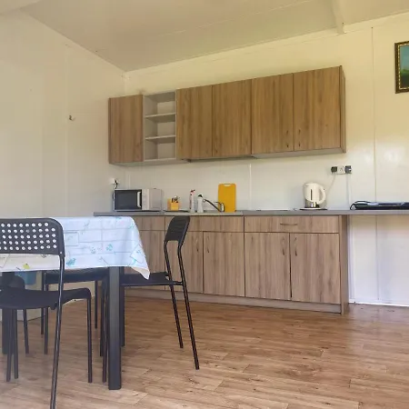 Homestay Nadbrzezna 18a *