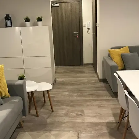 Apartment & *