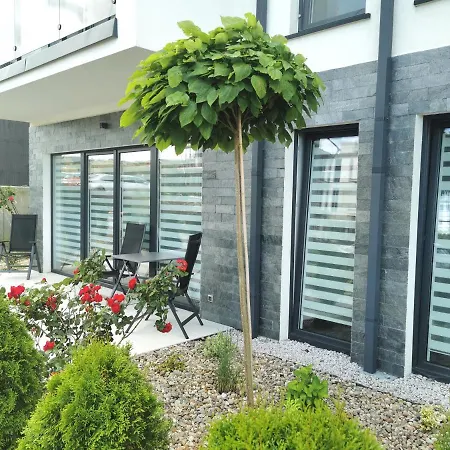 Radosny - Sloneczne Apartment