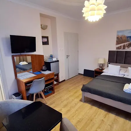 Bursztynowa Przy Morzu - 1 Minuta Do Plazy Homestay *