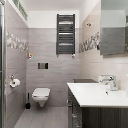 Goscinne Majk Guest house