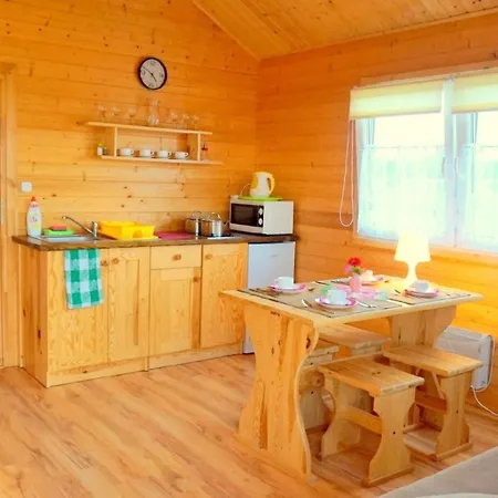 Holiday home Holzhaus In Mit Grill Und Garten Ustronie Morskie