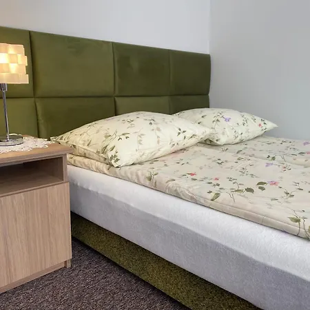 Pokoje Goscinne Jolka Homestay *