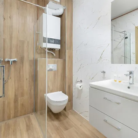 Nadmorski Z Parkingiem W Ustroniu Morskim By Renters Apartment Ustronie Morskie