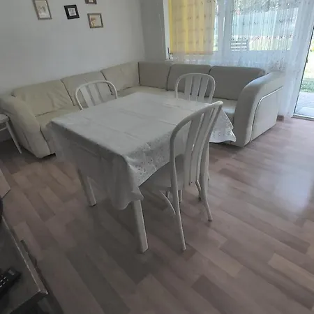 Apartment Wieniotowo Przy Lesie I Plazy Ap Am Wald Und Ustronie Morskie