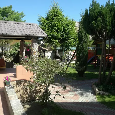 Upaniani Guest house *