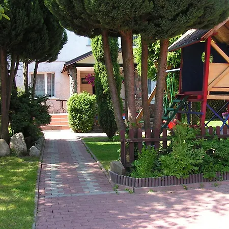 Upaniani Guest house *