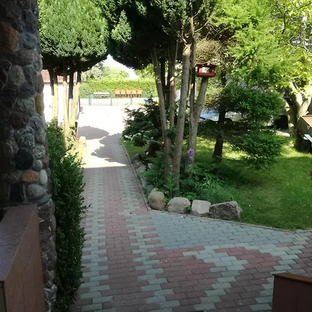 Guest house Upaniani *